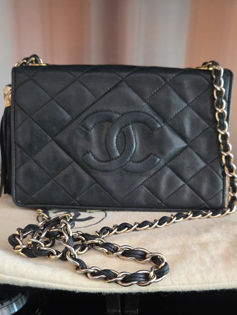 CHANEL Diamond CC Flap Bag Shoulder Bag with Gold-Tone Chain Lambskin Leather